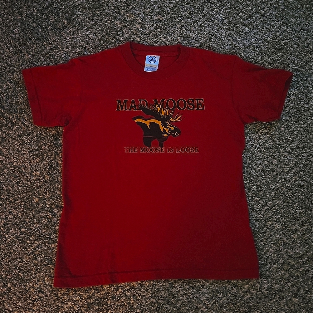 Mad Moose Preshrunk Graphic Cotton Short Sleeve Tee T-Shirt Red 10 / 12 Medium